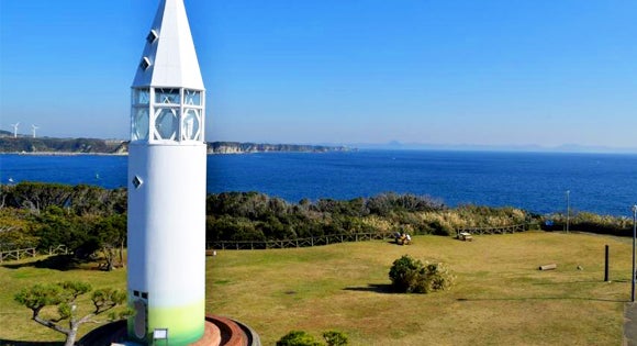 <新宿発・西船橋発> 早咲き桜と菜の花の競演!三浦海岸の河津桜といちご狩り食べ放題・絶景スポット城ヶ島 そして、マグロの町・三崎下町ぶらり散策♪3